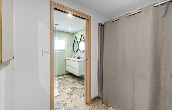 Location de vacances - Eyragues , France - FPB636 501