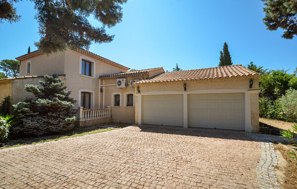 Vakantiehuis - Cabriès , Frankrijk - FPB637 83