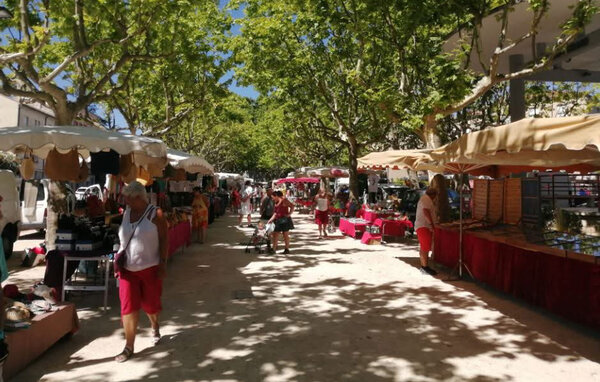 Casa vacanze - Salon-de-Provence , Francia - FPB641 907