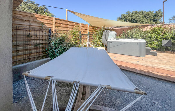 Location de vacances - Aureille , France - FPB644 104