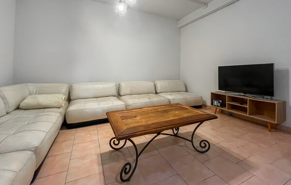 Location de vacances - Cabannes , France - FPB645 2