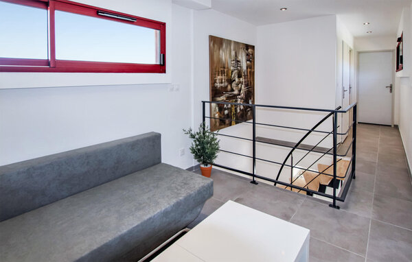 Location de vacances - Salon de Provence , France - FPB646 8