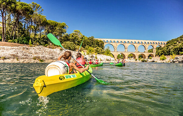 Location de vacances - Noves , France - FPB650 907