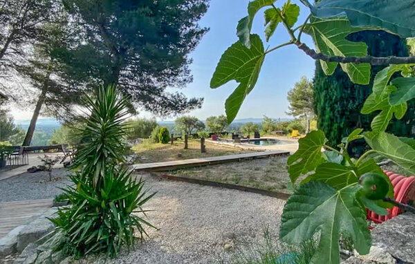 Location de vacances - Noves , France - FPB650 101