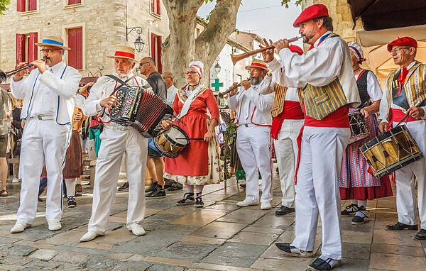 Casa de vacaciones - Arles , Francia - FPB663 903