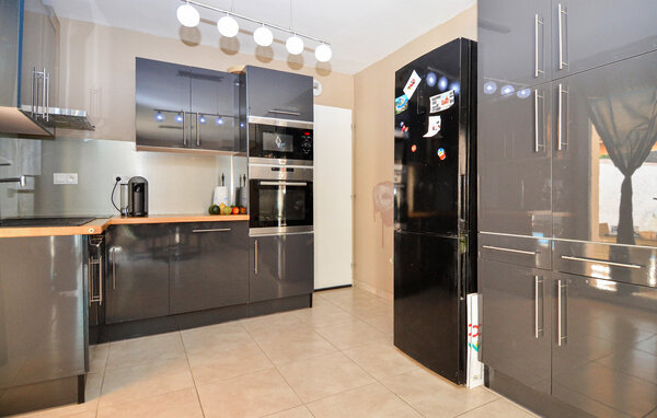 Casa de vacaciones - Arles , Francia - FPB663 401