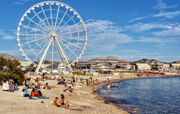 Apartamento - Marseille , Francia - FPB666 901