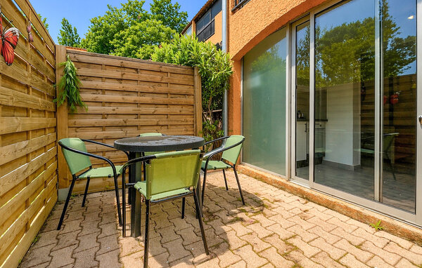 Apartamento - Arles , Francia - FPB670 2