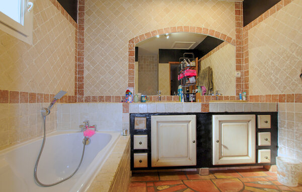 Casa vacanze - Cadolive , Francia - FPB671 701