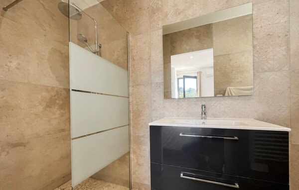 Feriehus - Grans , Frankrike - FPB672 701