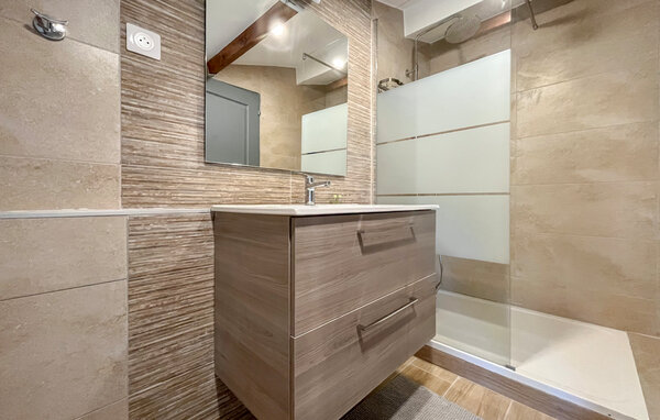 Feriehus - Grans , Frankrike - FPB672 704