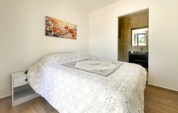 Feriehus - Grans , Frankrike - FPB672 601