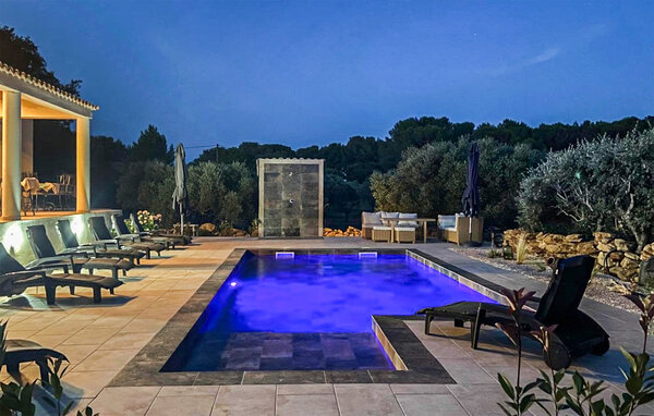 Holiday Home - Grans , France - FPB672 12