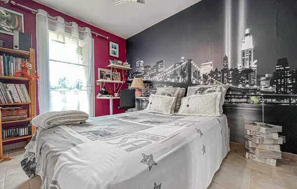 Location de vacances - Miramas , France - FPB683 604