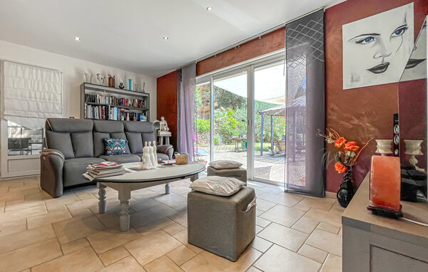 Location de vacances - Miramas , France - FPB683 302