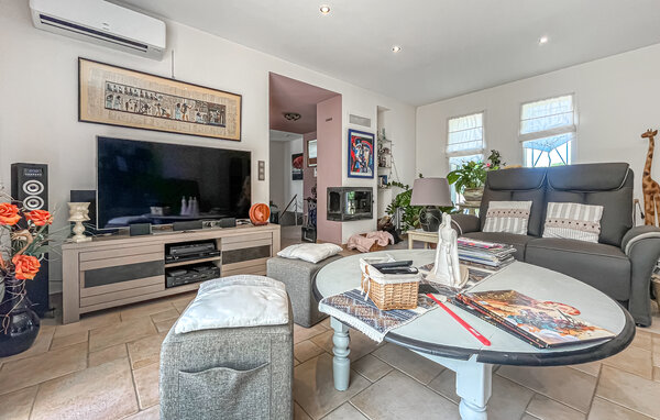 Location de vacances - Miramas , France - FPB683 303