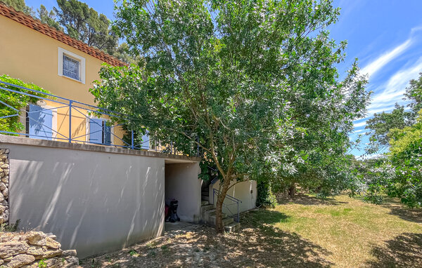 Location de vacances - Miramas , France - FPB683 107