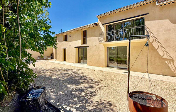 Location de vacances - Saint-Martin-de-Crau , France - FPB688 1