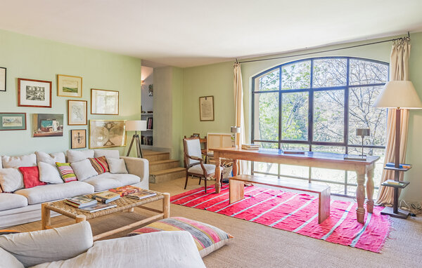 Holiday Home - Aix-en-Provence , France - FPB694 301