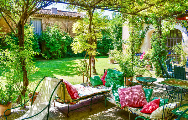 Holiday Home - Aix-en-Provence , France - FPB694 101