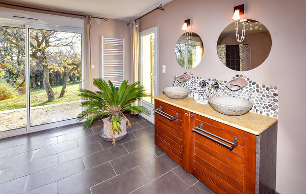 Location de vacances - Grignan , France - FPD233 501