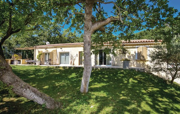 Location de vacances - Grignan , France - FPD233 82