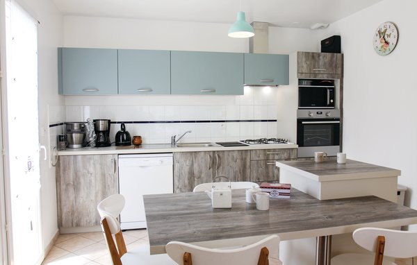 Holiday Home - Saint Roman , France - FPD253 401