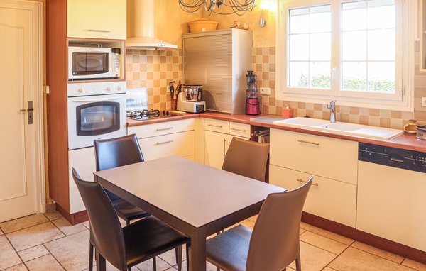 Location de vacances - Espeluche , France - FPD394 6