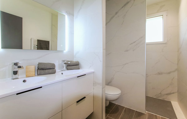 Holiday Home - Cléon d' Andran , France - FPD401 702
