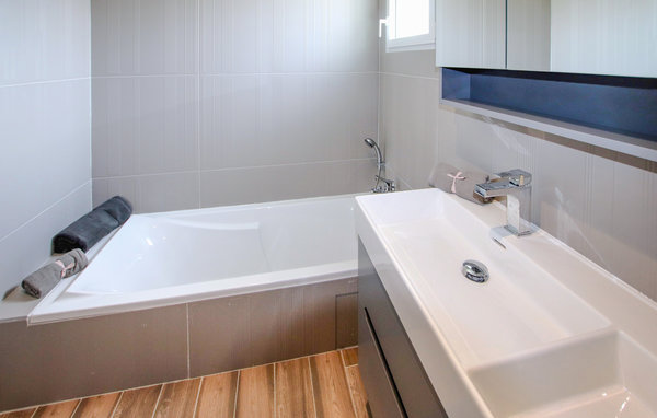 Location de vacances - Cléon d' Andran , France - FPD402 701