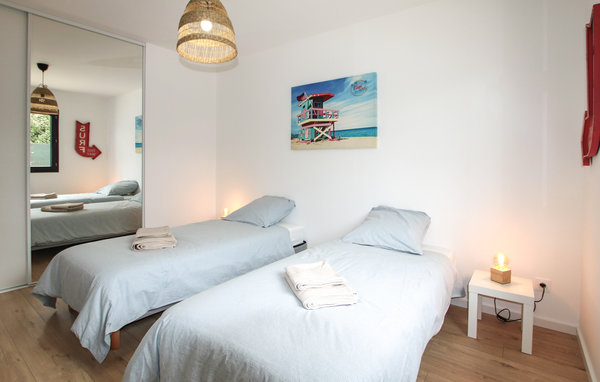 Location de vacances - La Bégude de Mazenc , France - FPD403 602