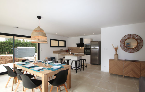 Location de vacances - La Bégude de Mazenc , France - FPD403 401