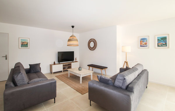 Location de vacances - La Bégude de Mazenc , France - FPD403 302