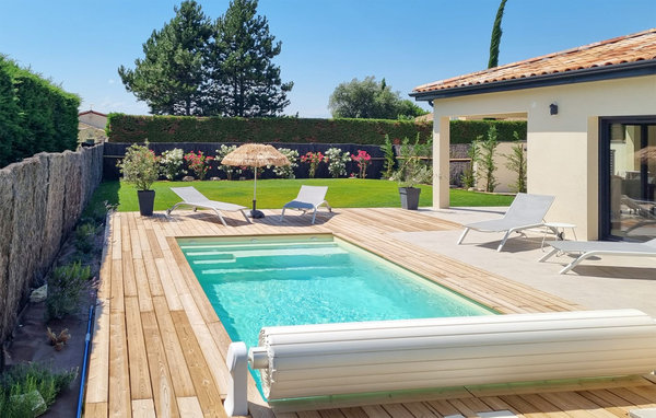 Location de vacances - La Bégude de Mazenc , France - FPD403 5