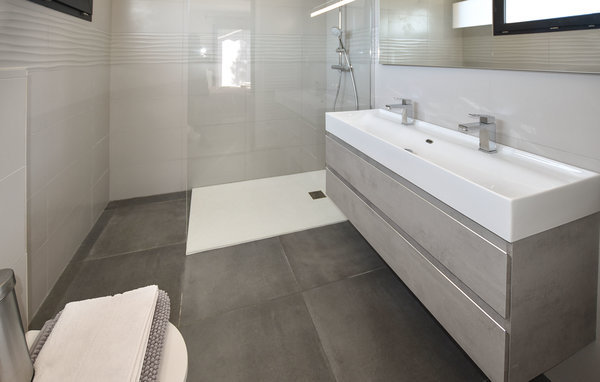 Location de vacances - Colonzelle , France - FPD411 701