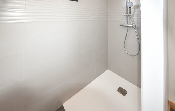 Location de vacances - Colonzelle , France - FPD411 705