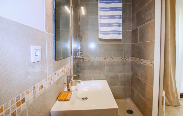 Appartement - Saint Restitut , France - FPD427 703