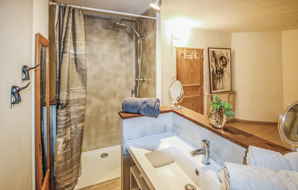 Location de vacances - Montélimar , France - FPD437 701