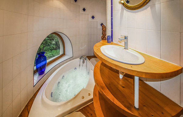 Location de vacances - Montélimar , France - FPD437 702