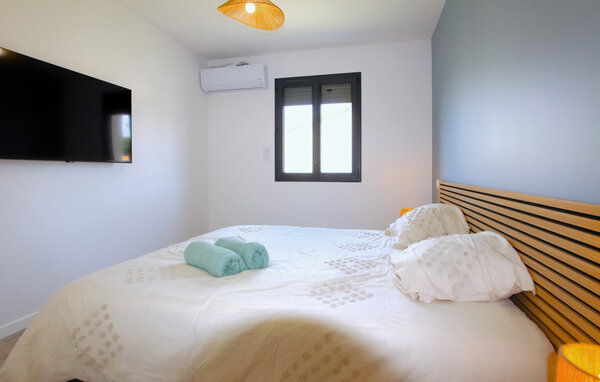 Holiday Home - Puy St Martin , France - FPD485 601
