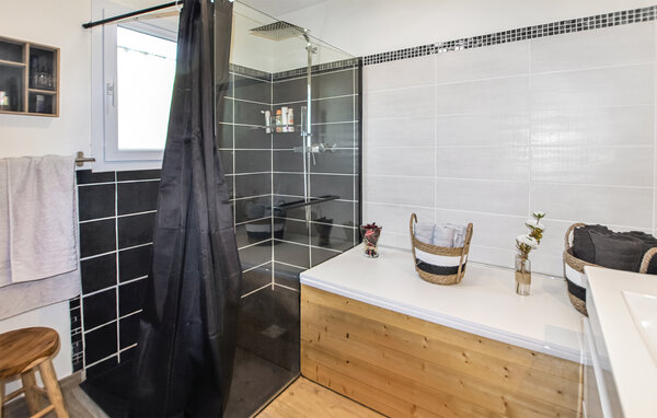 Holiday Home - Montélimar , France - FPD512 701