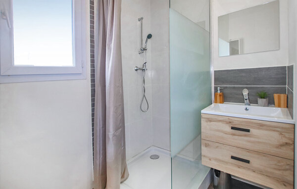 Holiday Home - Montélimar , France - FPD512 703