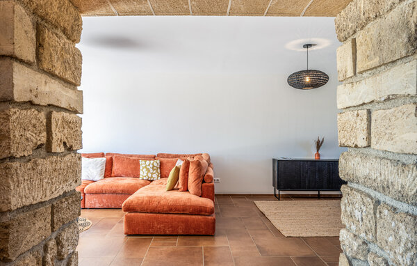 Semesterhus - Travaillan , Frankrike - FPP023 302