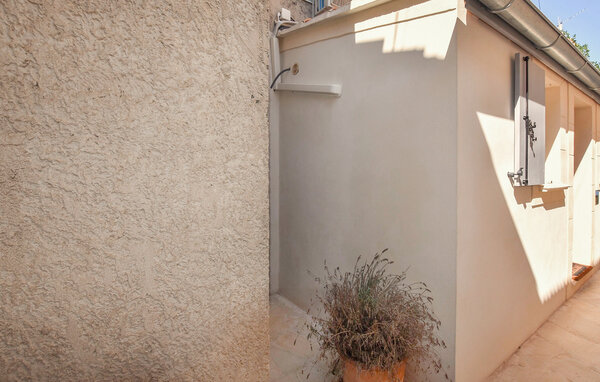 Semesterhus - Monteux , Frankrike - FPP024 105