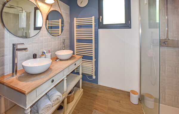Holiday Home - Monteux , France - FPP073 701