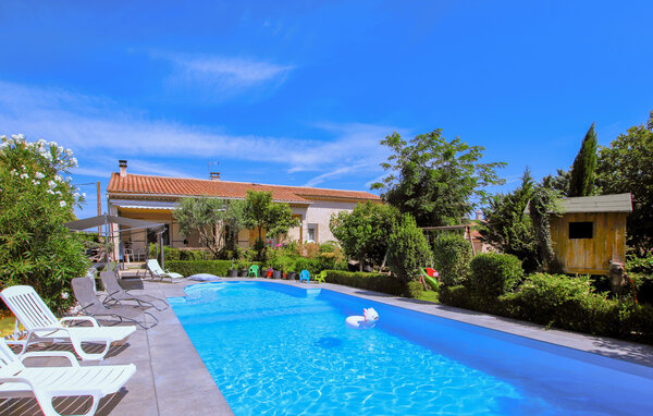 Holiday Home - Bedarrides , France - FPP082 1