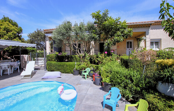 Holiday Home - Bedarrides , France - FPP082 16