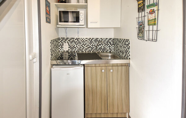 Semesterhus - Taillades , Frankrike - FPP112 403