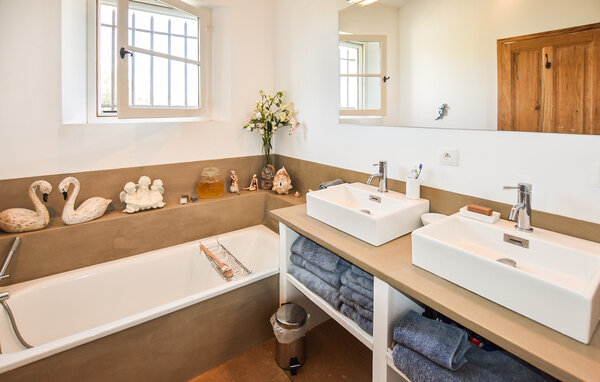 Semesterhus - Bonnieux , Frankrike - FPP118 701