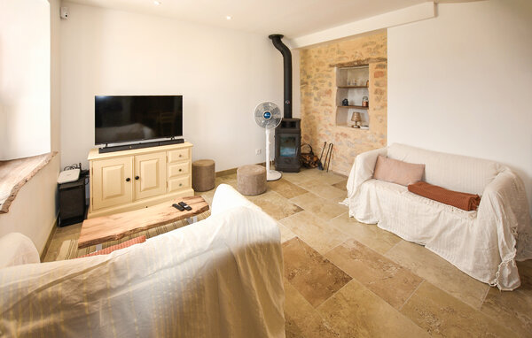 Location de vacances - Saint-Trinit , France - FPP125 302